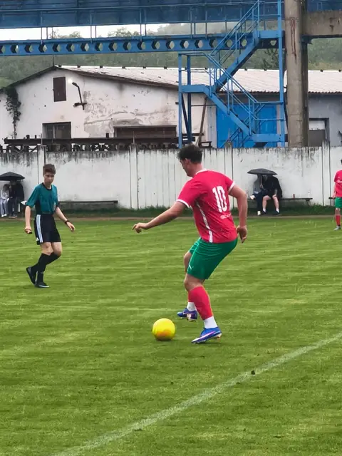 Moravské Bránice – Oslavany „B“ 3:1 — fotka 13