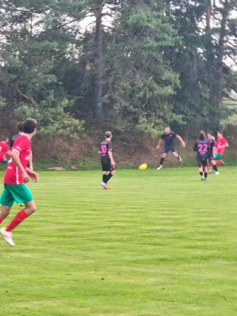 Moravské Bránice – Oslavany „B“ 3:1 — fotka 16