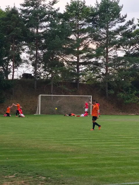 Moravské Bránice – Zastávka „B“ 2:1 (1:1) — fotka 18