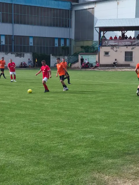 Moravské Bránice – Zastávka „B“ 2:1 (1:1) — fotka 28