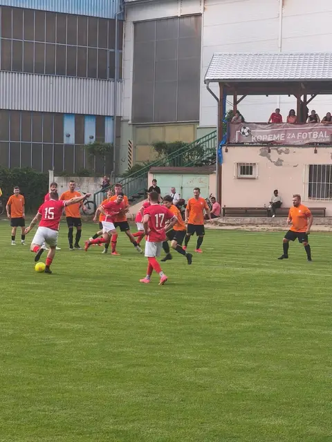 Moravské Bránice – Zastávka „B“ 2:1 (1:1) — fotka 37