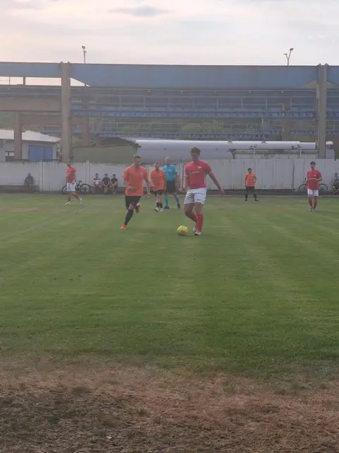 Moravské Bránice – Zastávka „B“ 2:1 (1:1) — fotka 49