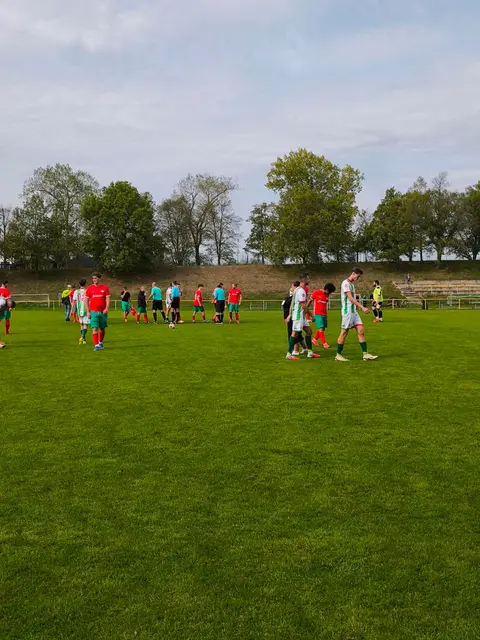 Ořechov „B“ – Moravské Bránice 0:3 — fotka 4