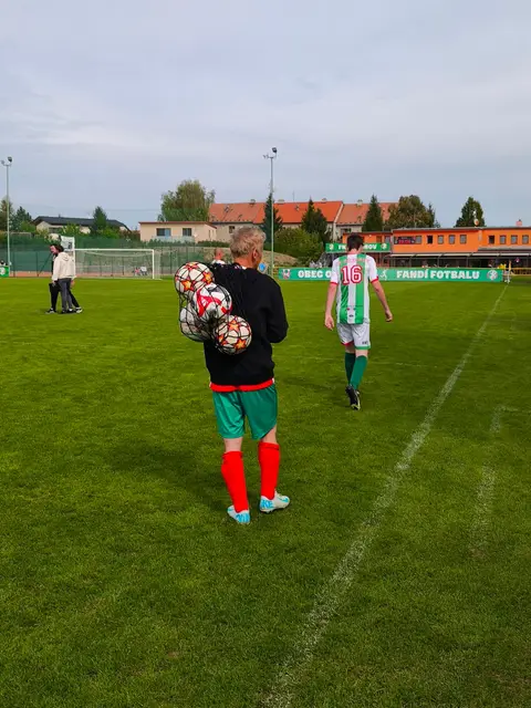 Ořechov „B“ – Moravské Bránice 0:3 — fotka 7