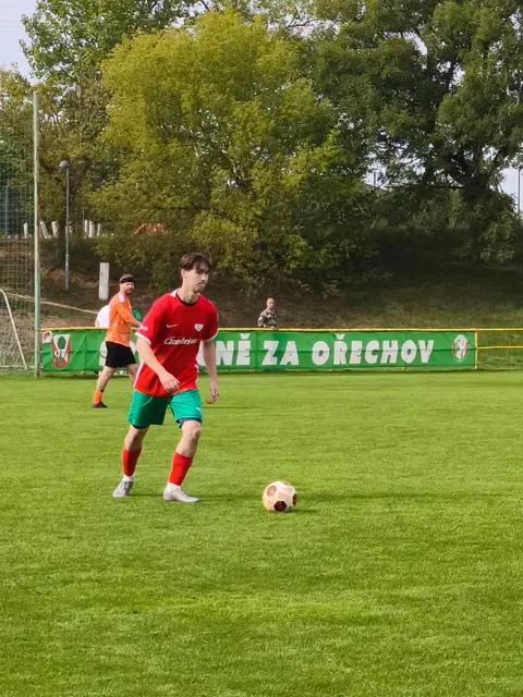 Ořechov „B“ – Moravské Bránice 0:3 — fotka 24