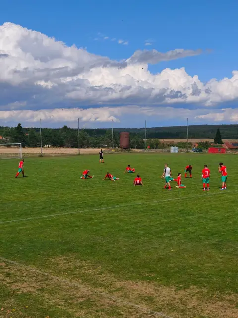 Zbraslav „B“ – Moravské Bránice 0:2 (0:1) — fotka 4
