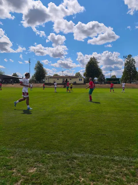 Zbraslav „B“ – Moravské Bránice 0:2 (0:1) — fotka 6