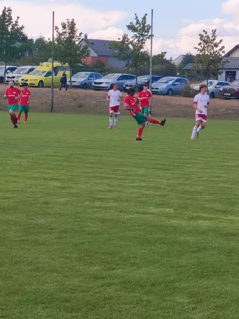 Zbraslav „B“ – Moravské Bránice 0:2 (0:1) — fotka 24