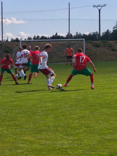 Zbraslav „B“ – Moravské Bránice 0:2 (0:1) — fotka 27
