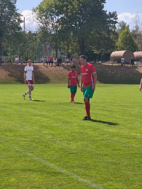 Zbraslav „B“ – Moravské Bránice 0:2 (0:1) — fotka 31
