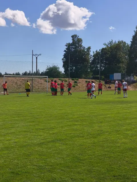 Zbraslav „B“ – Moravské Bránice 0:2 (0:1) — fotka 36