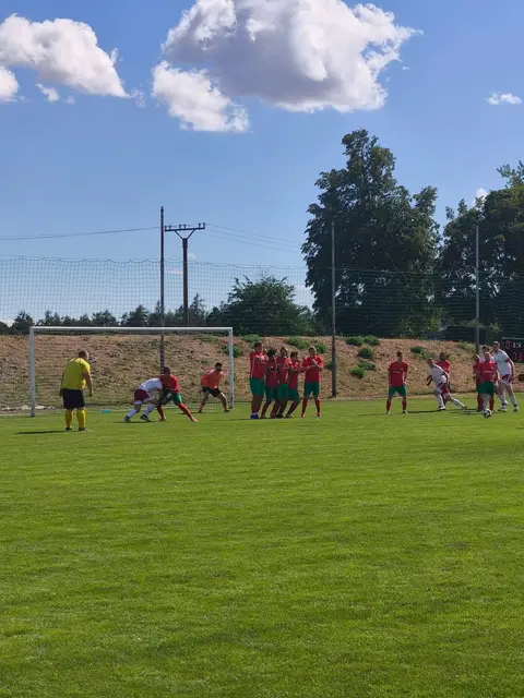 Zbraslav „B“ – Moravské Bránice 0:2 (0:1) — fotka 37