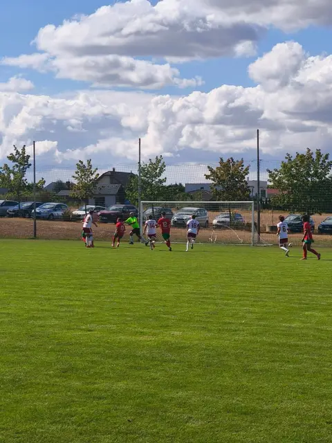 Zbraslav „B“ – Moravské Bránice 0:2 (0:1) — fotka 40